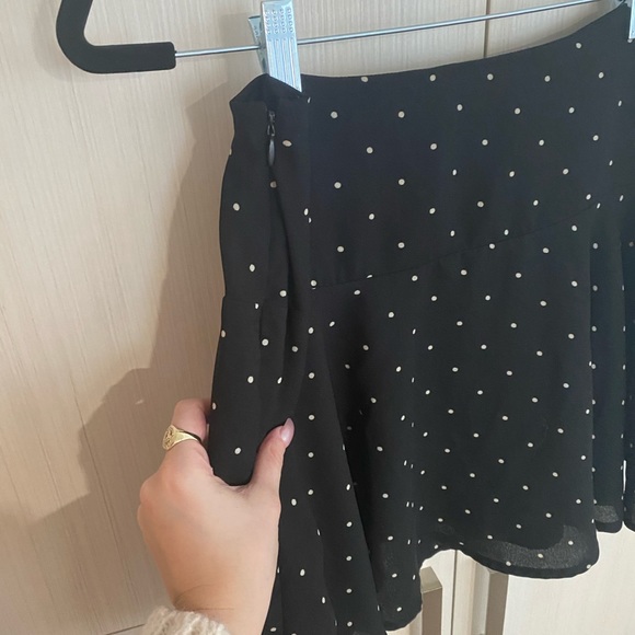 VERO MODA polka dot mini skirt - Picture 3 of 6
